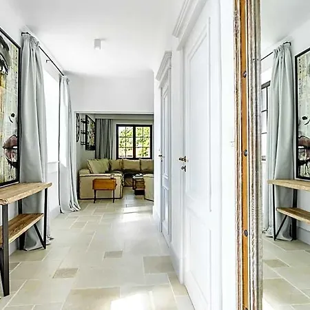 Castro Mesembria فندق نيسيبار